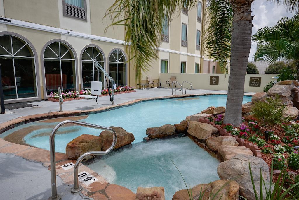 Comfort Inn & Suites Fm1960-Champions Houston Ngoại thất bức ảnh